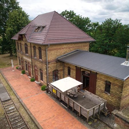 Ferienwohnungen Bahnhof Werder 주터복 외부 사진